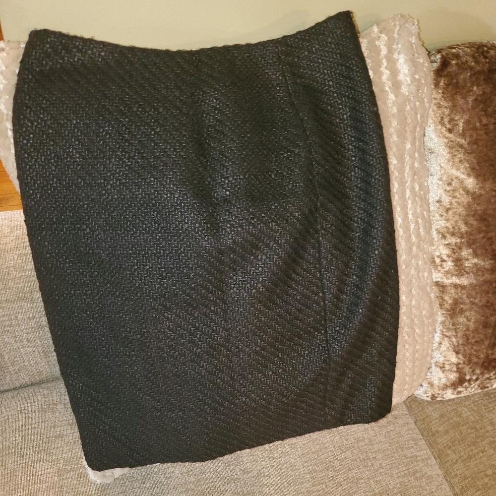 Black skirt